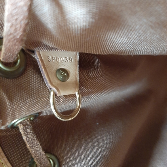 Louis Vuitton backpack Part 2/2 listing. - Picture 14 of 16